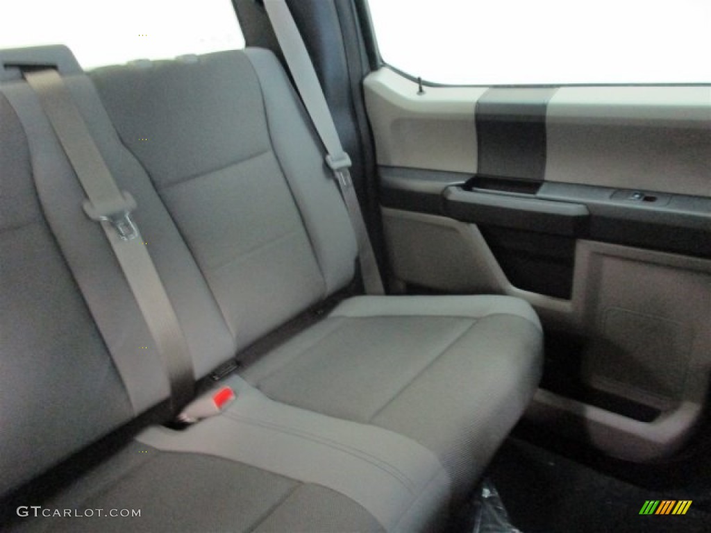 2016 F150 XL SuperCrew - Magnetic / Medium Earth Gray photo #19
