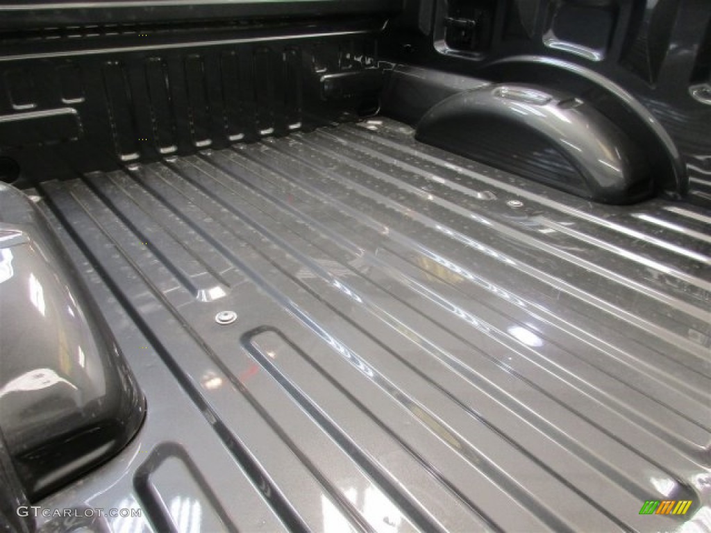 2016 F150 XL SuperCrew - Magnetic / Medium Earth Gray photo #25