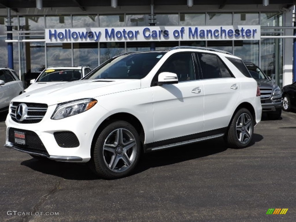 Polar White Mercedes-Benz GLE