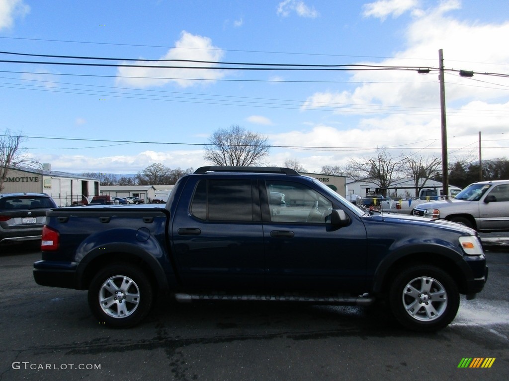 2007 Explorer Sport Trac XLT - Dark Blue Pearl Metallic / Camel photo #8