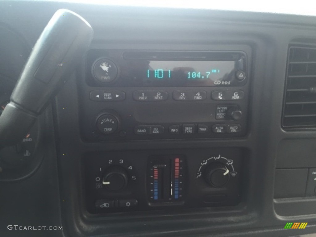 2003 Silverado 1500 LS Regular Cab 4x4 - Dark Green Metallic / Dark Charcoal photo #9