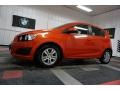 Inferno Orange Metallic - Sonic LT Hatch Photo No. 2