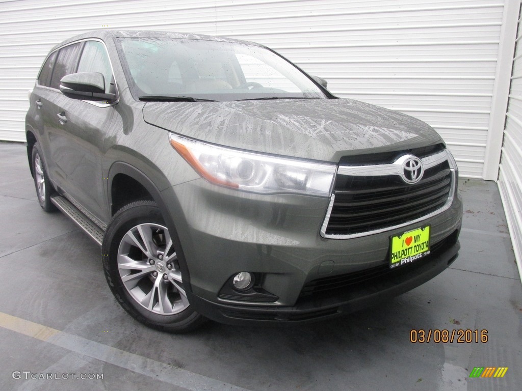 2015 Highlander LE - Alumina Jade Metallic / Ash photo #1