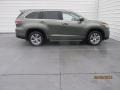 Alumina Jade Metallic - Highlander LE Photo No. 8