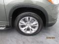 2015 Alumina Jade Metallic Toyota Highlander LE  photo #17