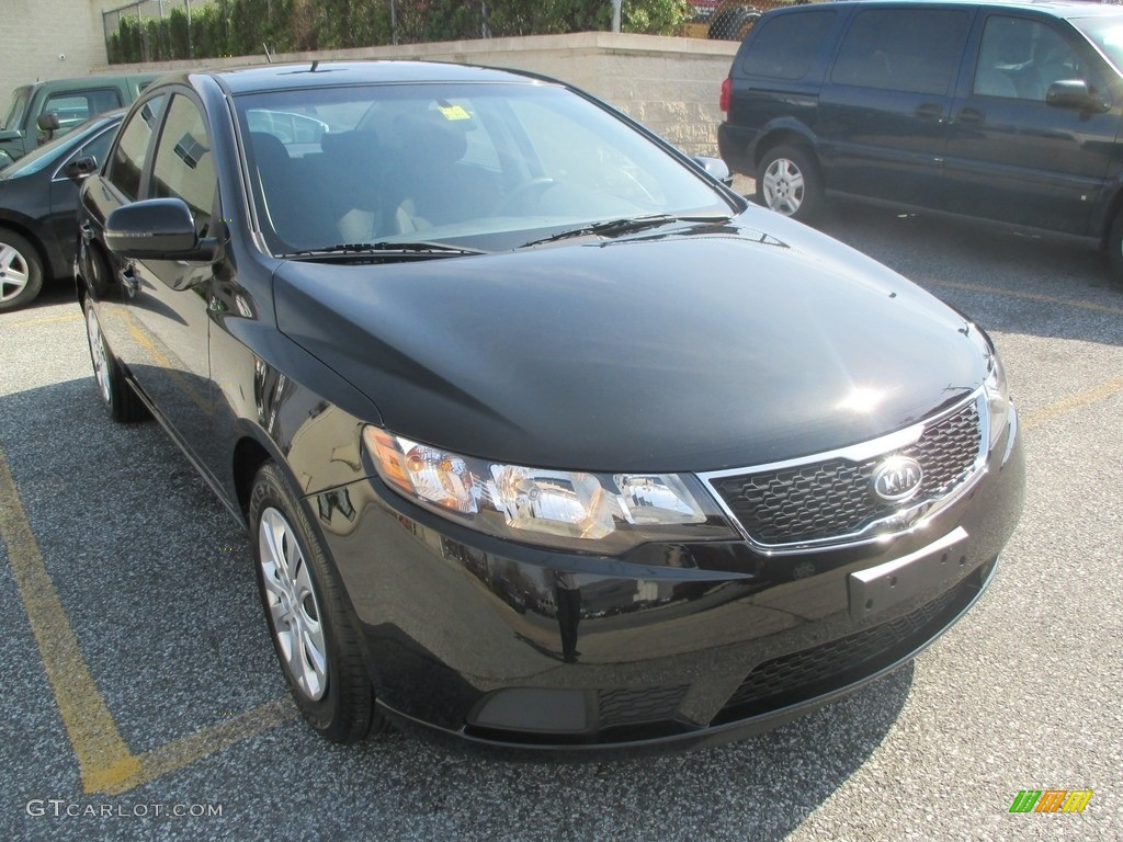 2013 Forte EX - Ebony Black / Black photo #8