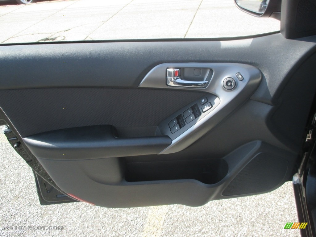 2013 Forte EX - Ebony Black / Black photo #21