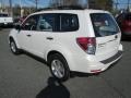 Satin White Pearl - Forester 2.5 X Photo No. 8