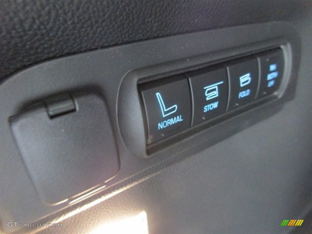 2016 Explorer Platinum 4WD - Shadow Black / Platinum Medium Soft Ceramic Nirvana Leather photo #28