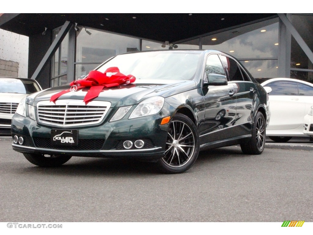 2010 E 350 4Matic Sedan - Jade Green Metallic / Almond Beige photo #3