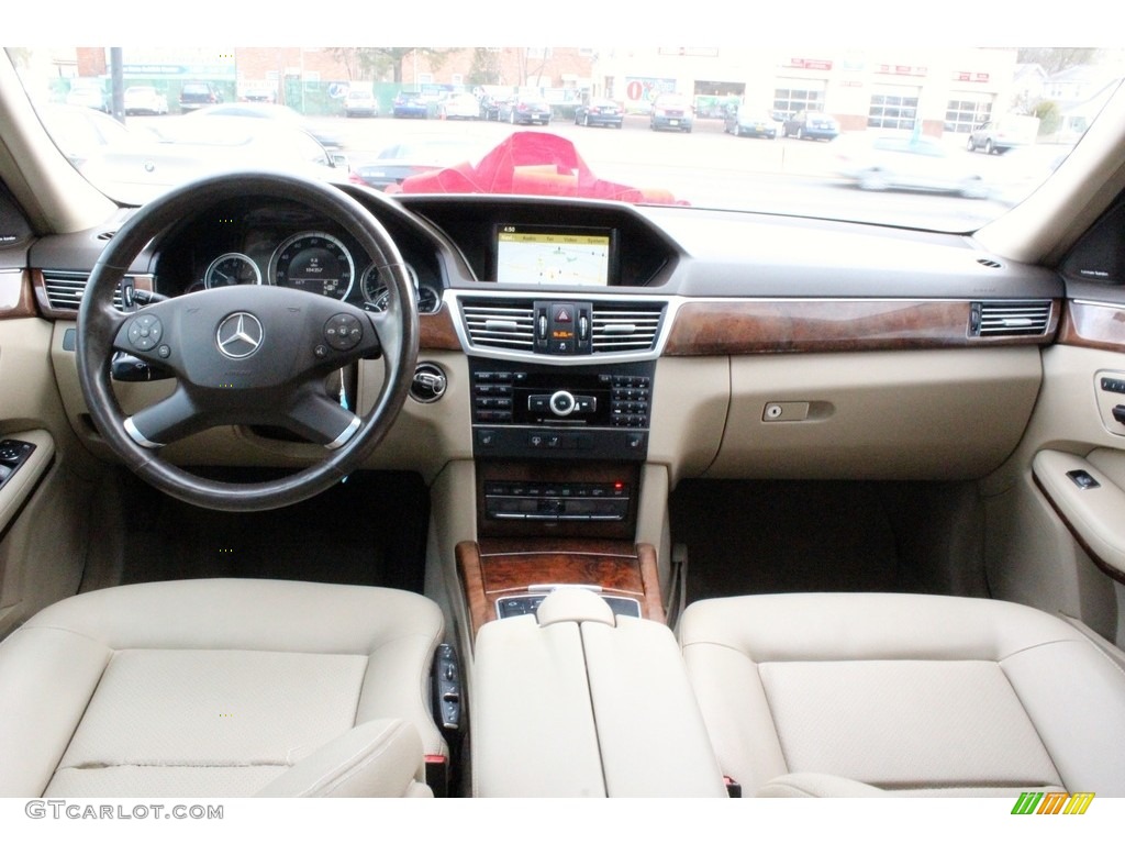 2010 E 350 4Matic Sedan - Jade Green Metallic / Almond Beige photo #8