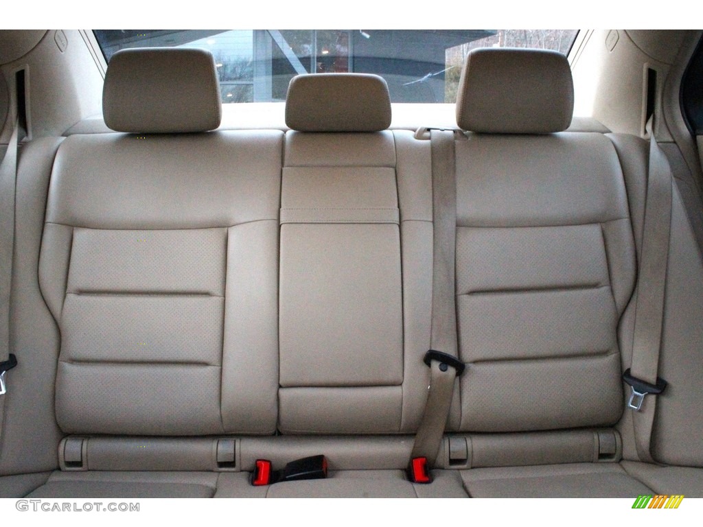 2010 E 350 4Matic Sedan - Jade Green Metallic / Almond Beige photo #9