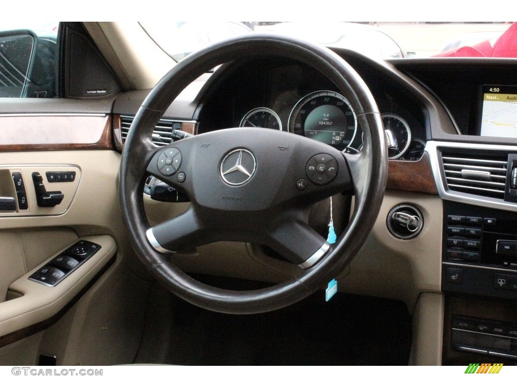 2010 E 350 4Matic Sedan - Jade Green Metallic / Almond Beige photo #33