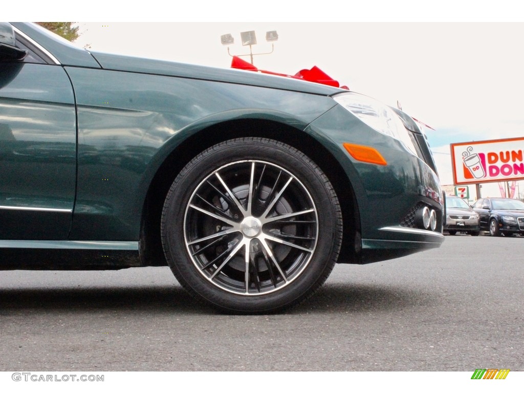 2010 E 350 4Matic Sedan - Jade Green Metallic / Almond Beige photo #35