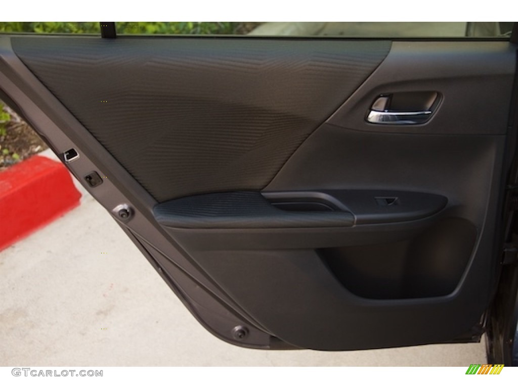 2016 Accord LX Sedan - Modern Steel Metallic / Black photo #24