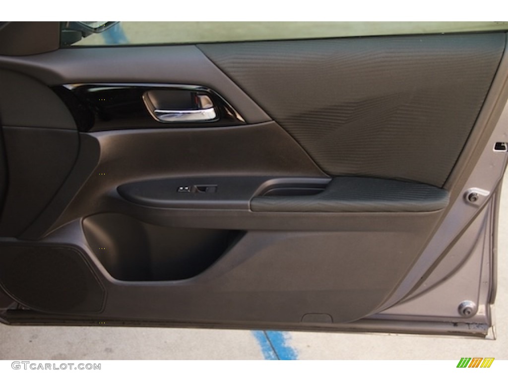 2016 Accord LX Sedan - Modern Steel Metallic / Black photo #26