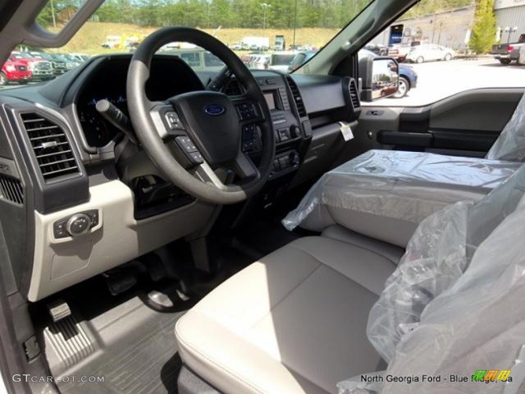 2016 F150 XL SuperCab 4x4 - Ingot Silver / Medium Earth Gray photo #12