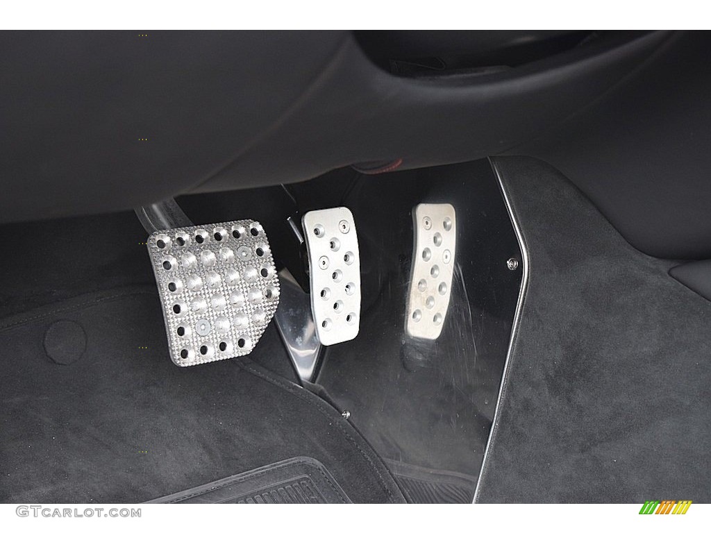 2011 Ferrari 599 GTB Controls Photo #111662273