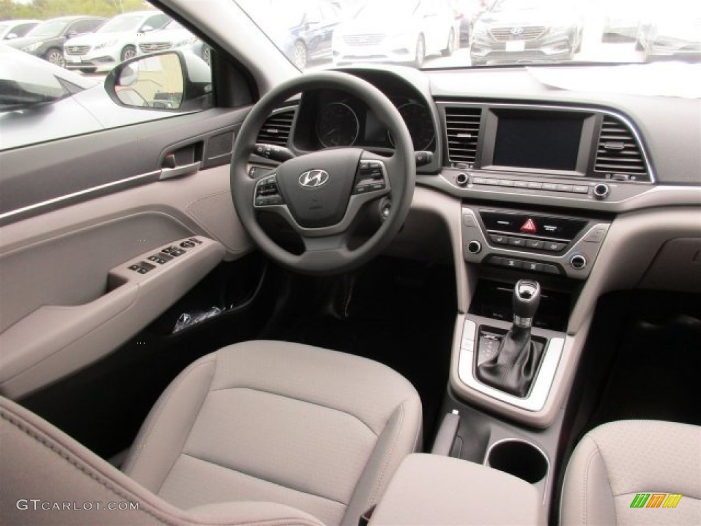 2017 Elantra SE - Silver / Gray photo #8