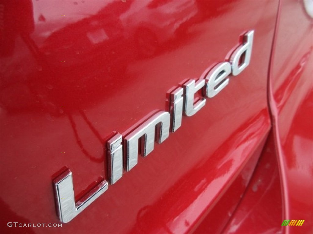 2017 Elantra Limited - Red / Gray photo #6