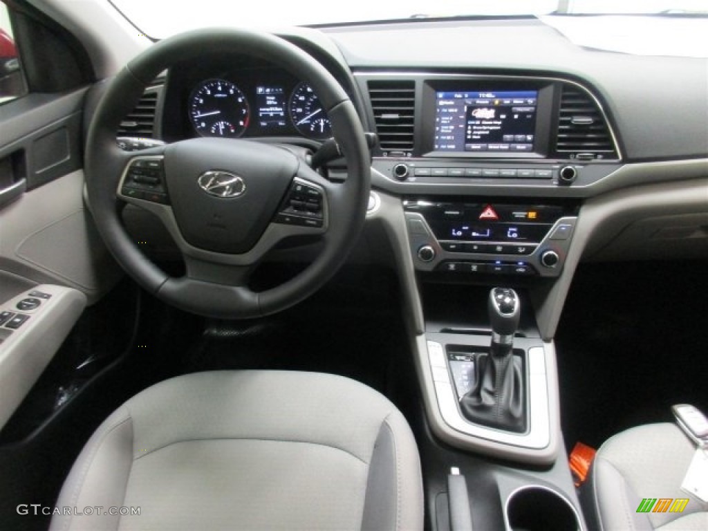 2017 Elantra SE - Red / Gray photo #14