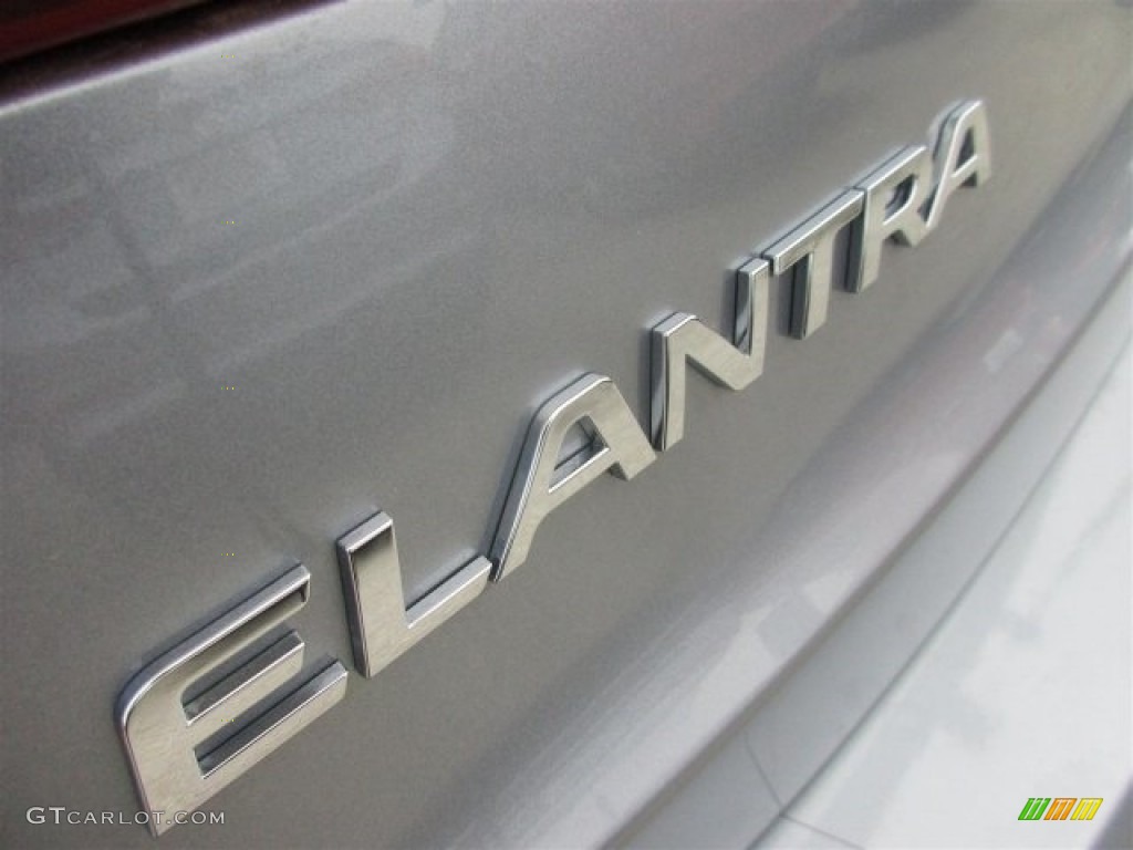 2017 Elantra Limited - Gray / Gray photo #5