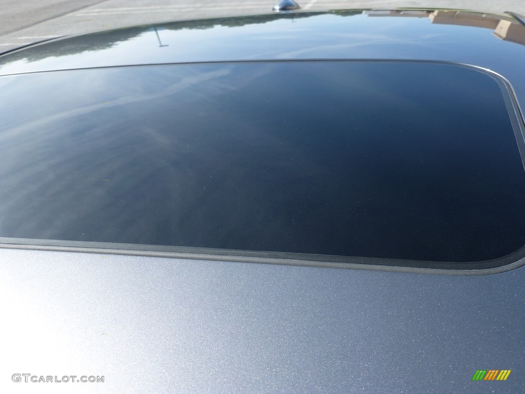 2015 Q40 Sedan - Graphite Shadow / Graphite photo #22