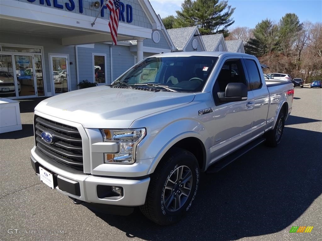 2016 F150 XLT SuperCab 4x4 - Ingot Silver / Black photo #3