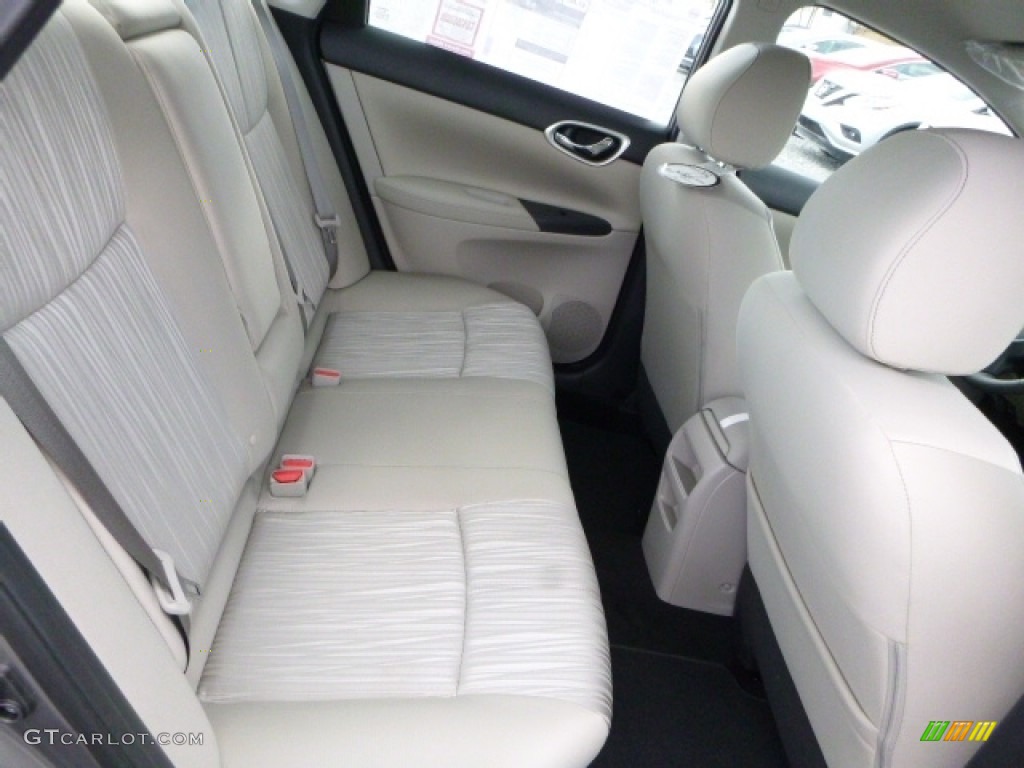 2016 Sentra SV - Titanium / Marble Gray photo #5