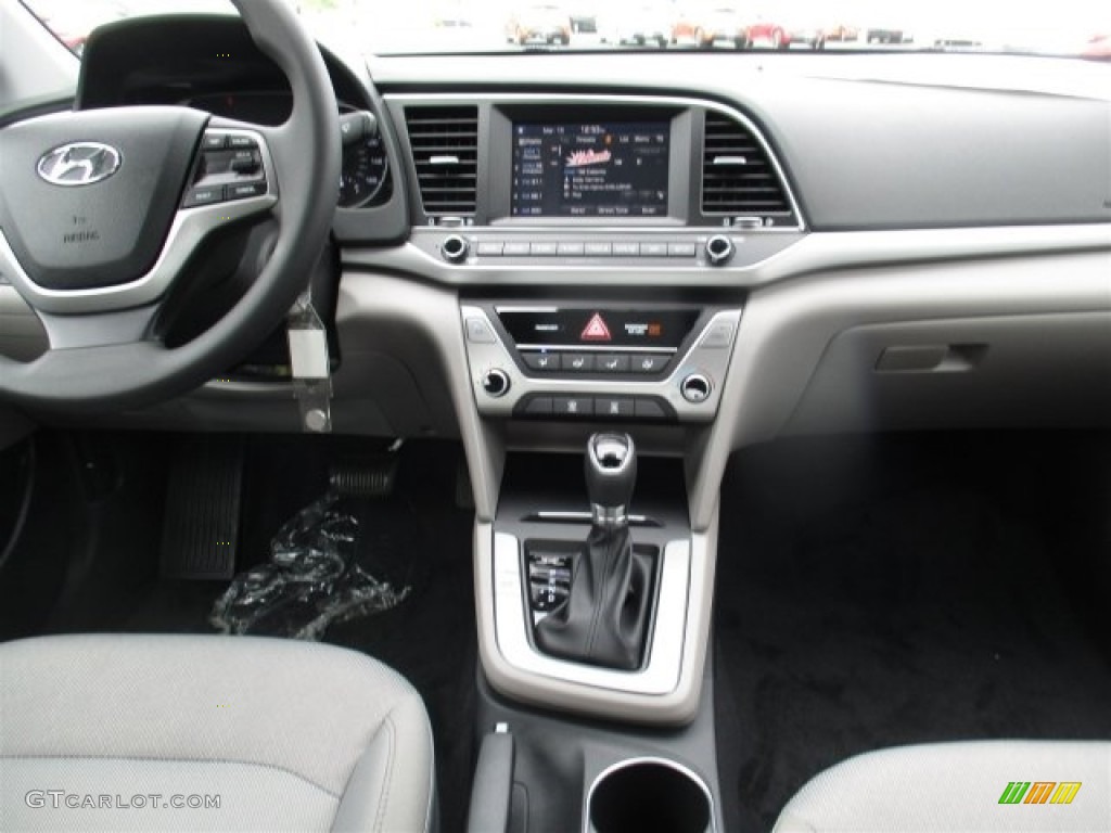 2017 Elantra SE - Red / Gray photo #15
