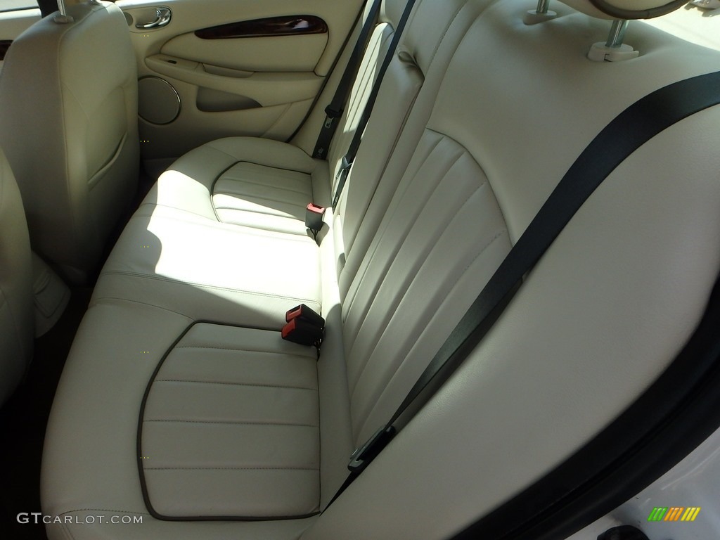 2005 X-Type 3.0 - White Onyx / Ivory photo #9