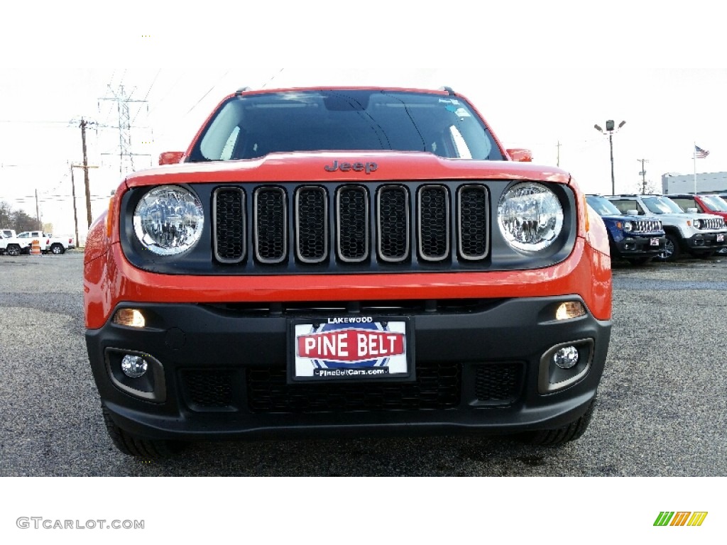 2016 Renegade Latitude 4x4 - Omaha Orange / Black photo #2