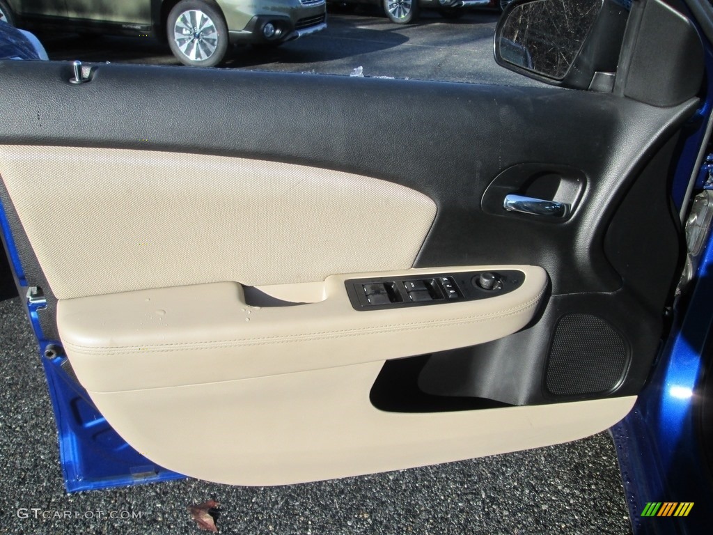 2012 Avenger SXT - Blue Streak Pearl / Black/Light Frost Beige photo #13