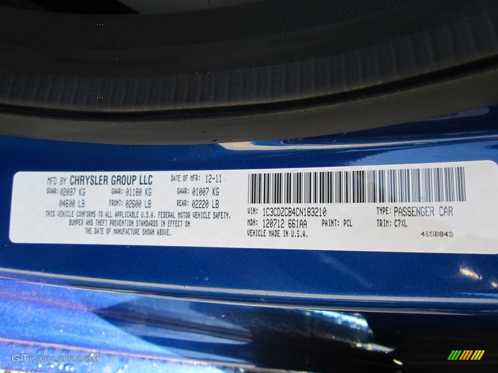 2012 Avenger SXT - Blue Streak Pearl / Black/Light Frost Beige photo #28
