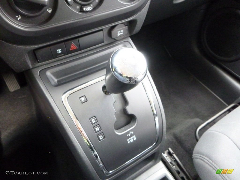 2009 Compass Sport 4x4 - Brilliant Black Crystal Pearl / Dark Slate Gray/Medium Slate Gray photo #20
