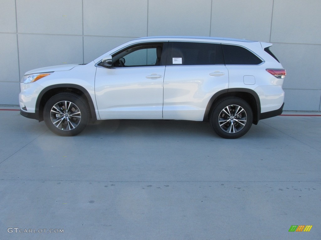 2016 Highlander XLE - Blizzard Pearl / Black photo #6