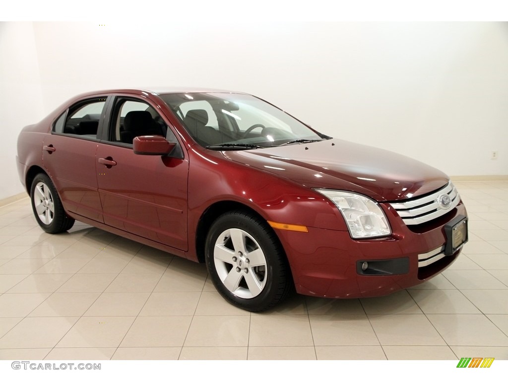 2006 Fusion SE - Merlot Metallic / Charcoal Black photo #1