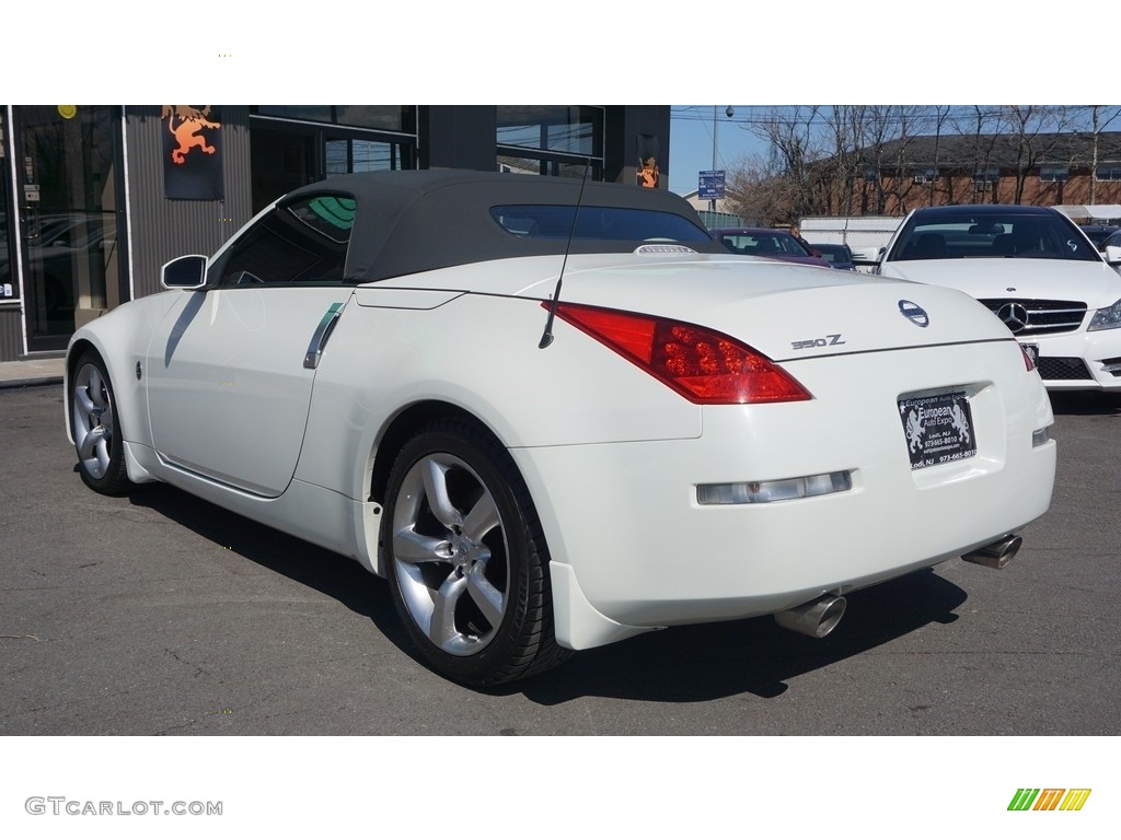 2007 350Z Touring Roadster - Pikes Peak White Pearl / Charcoal photo #3