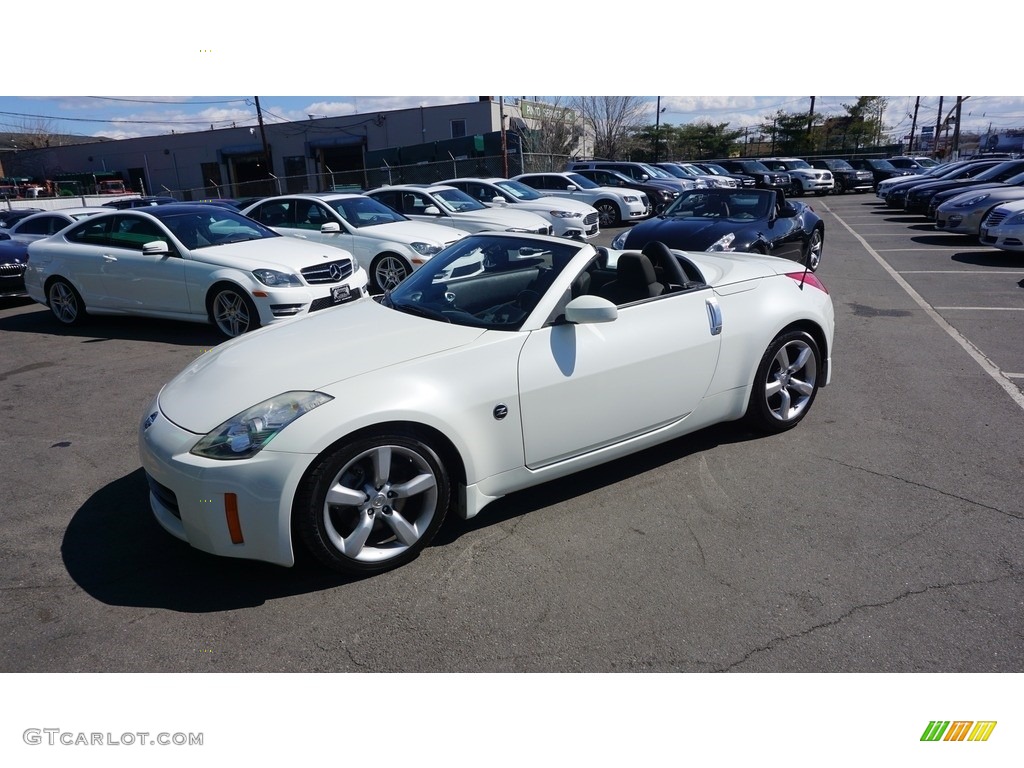 2007 350Z Touring Roadster - Pikes Peak White Pearl / Charcoal photo #9