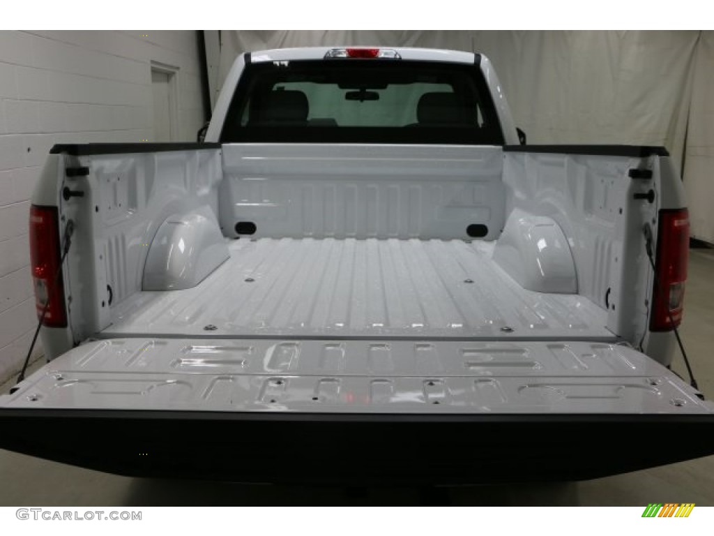 2016 F150 XL Regular Cab 4x4 - Oxford White / Medium Earth Gray photo #6