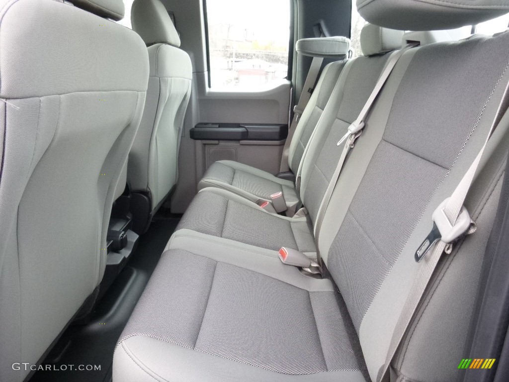2016 F150 XL SuperCab 4x4 - Ingot Silver / Medium Earth Gray photo #7