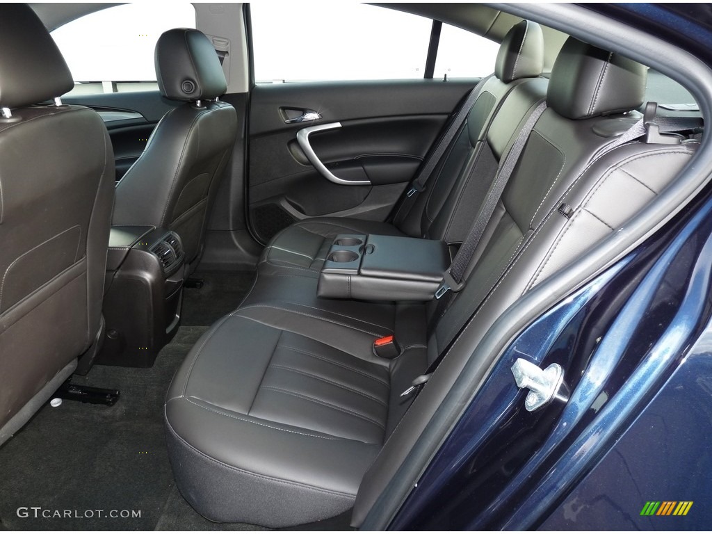2016 Regal Regal Group - Dark Sapphire Blue Metallic / Ebony photo #11