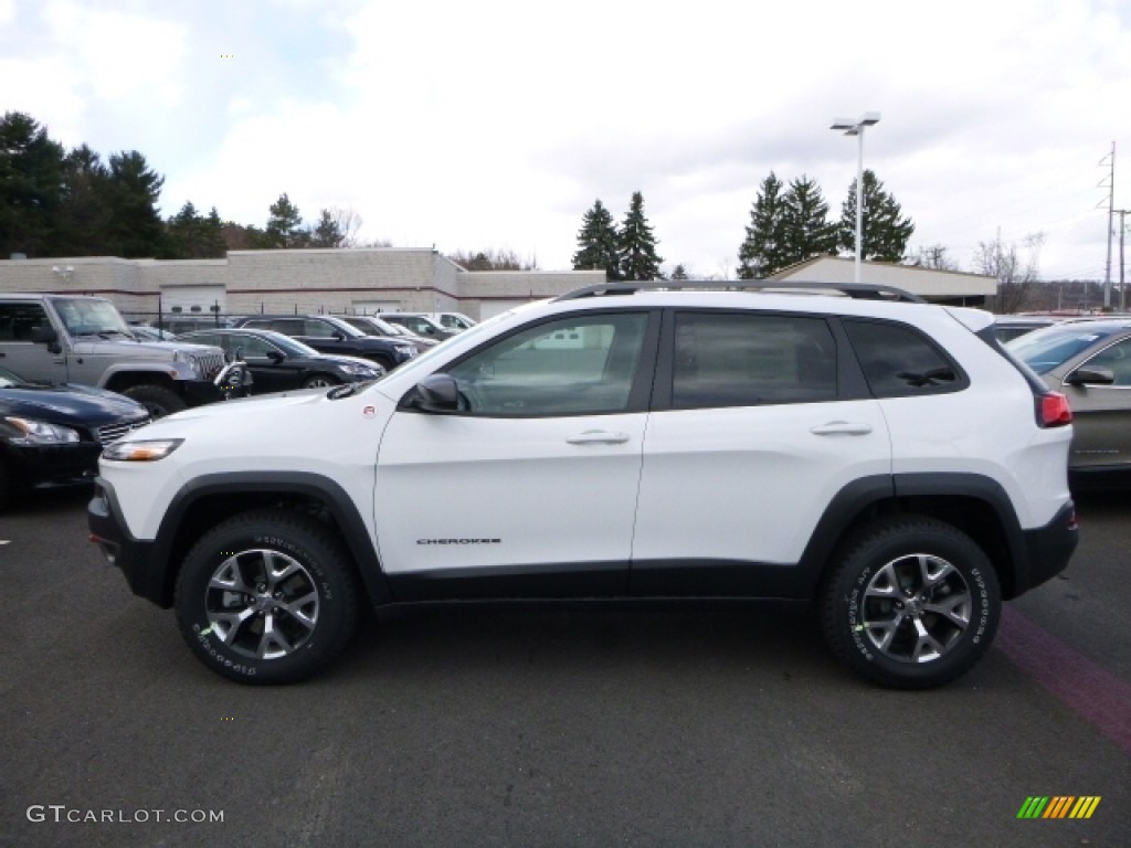 2016 Cherokee Trailhawk 4x4 - Bright White / Black photo #3