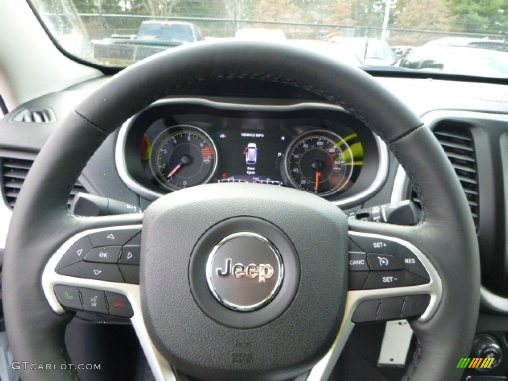 2016 Cherokee Trailhawk 4x4 - Bright White / Black photo #16