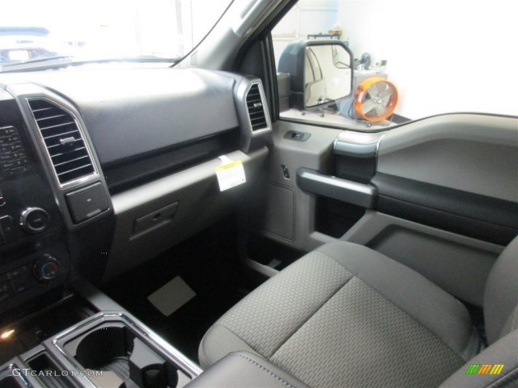 2016 F150 XLT SuperCrew - Magnetic / Medium Earth Gray photo #15