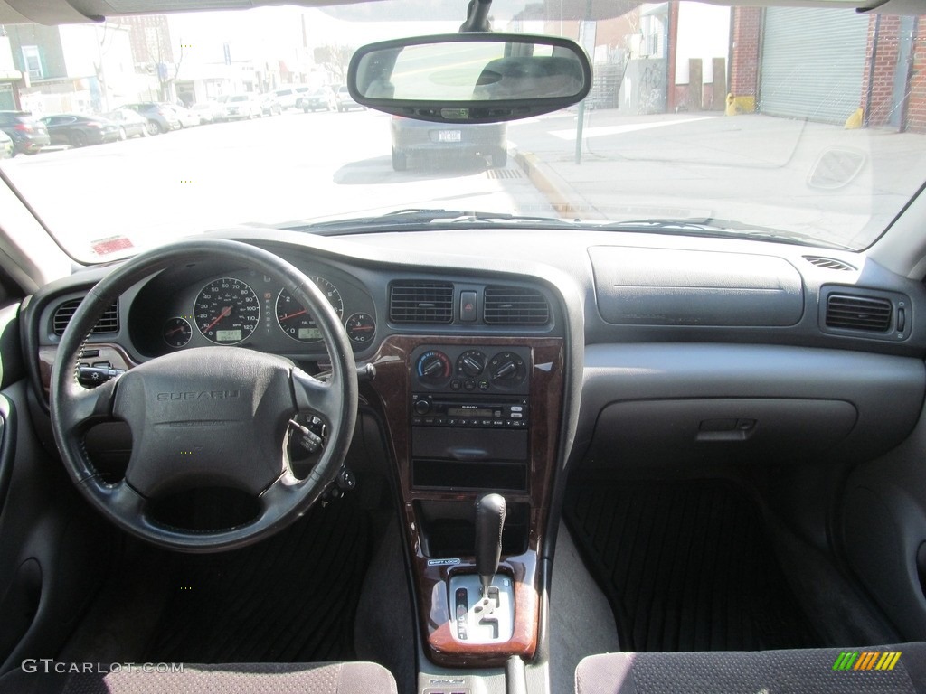 2003 Legacy L Sedan - Silver Stone Metallic / Gray photo #38