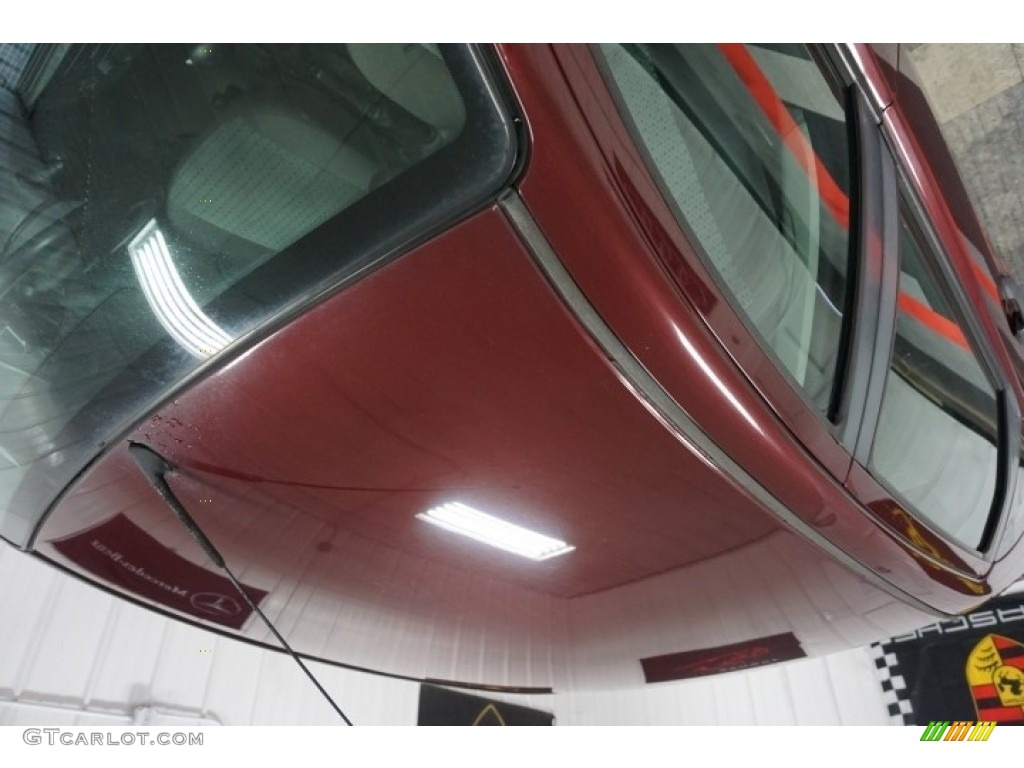 2007 Focus ZX4 SE Sedan - Infra-Red / Charcoal/Light Flint photo #86