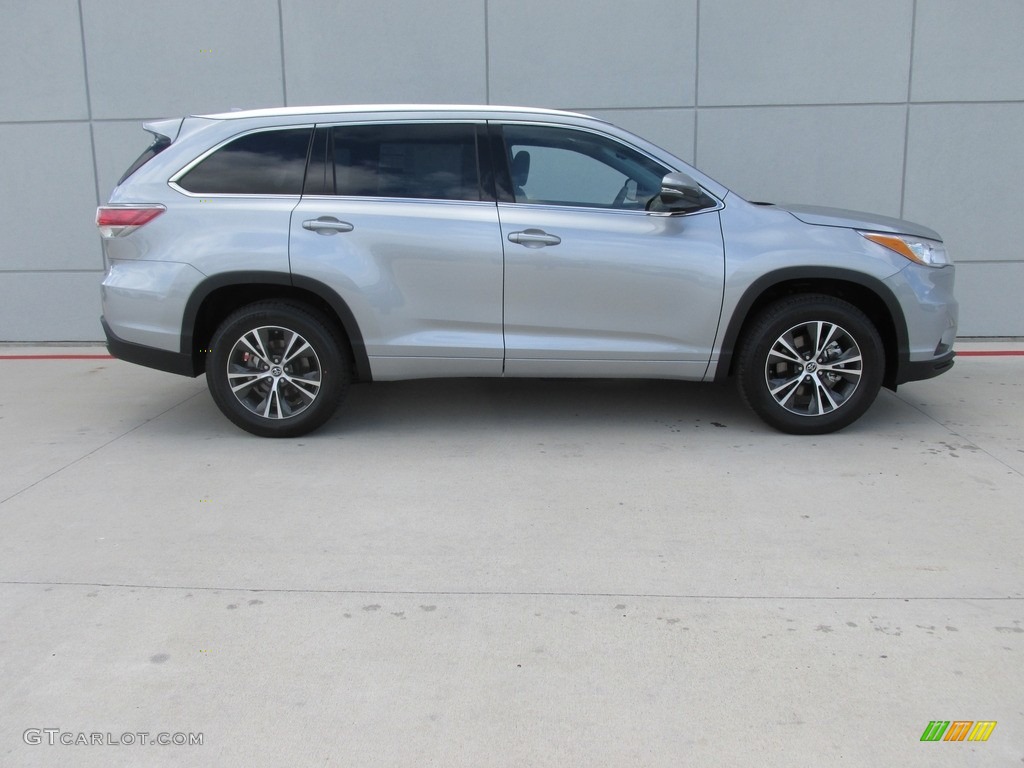 2016 Highlander XLE - Silver Sky Metallic / Ash photo #3