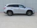 Silver Sky Metallic - Highlander XLE Photo No. 3