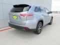 Silver Sky Metallic - Highlander XLE Photo No. 4